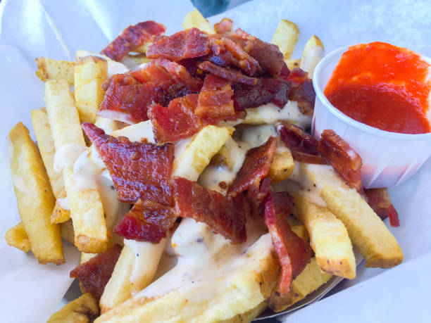istock Fried potatoes with bacon and sauce 638481074