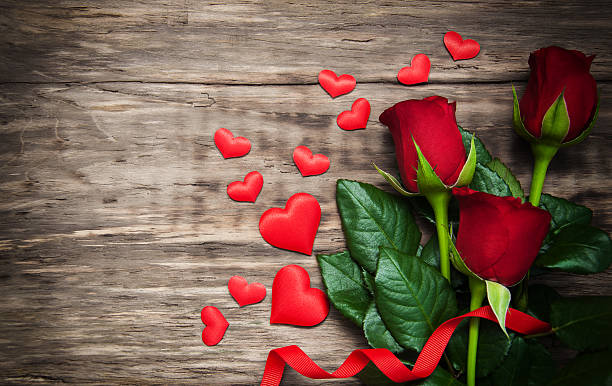 istock Roses and red hearts 638506058