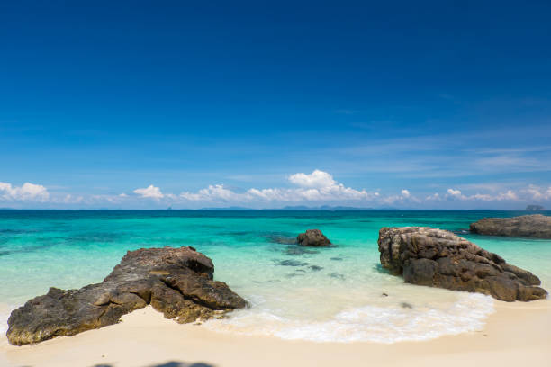 istock summer holiday vacation on beautiful beach 638522902