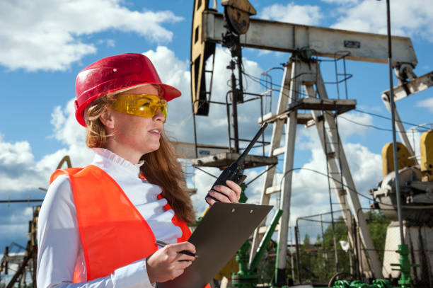 istock Oil and gas industry engineer. 638540228