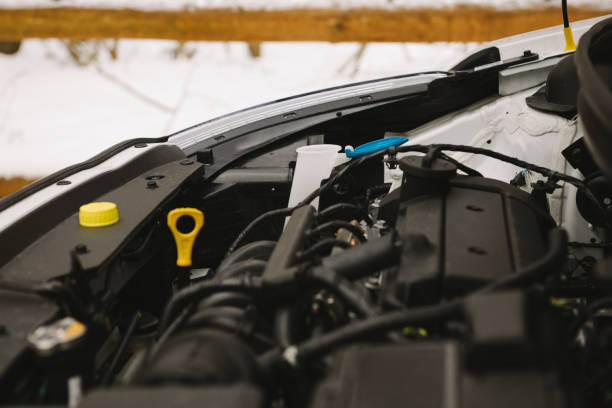 istock Car engine closeup with copy space. Outdoor photo in winter 638568056