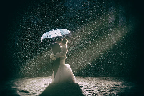 istock Passion and love in the snow 638568530