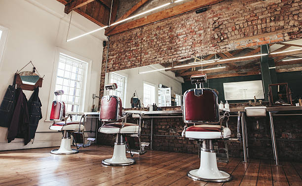 barbería de estilo retro. - barbero peluquero fotografías e imágenes de stock