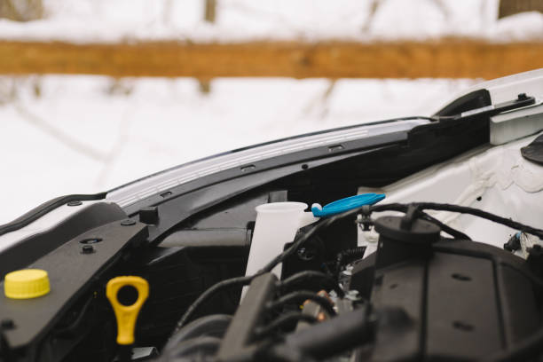 istock Car engine closeup with copy space. Outdoor photo in winter 638570714