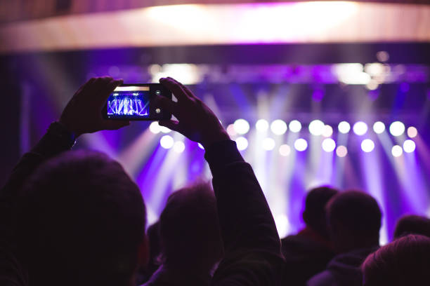 istock Audience watching the scene with artists. 638633948