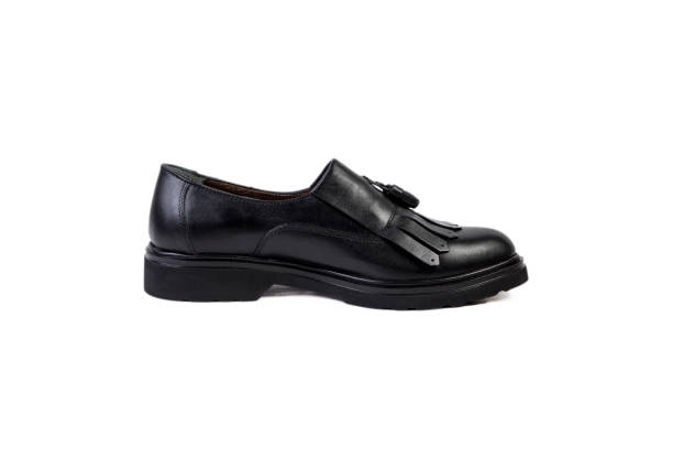 istock Spring women's shoes on a white background, online catalog 638739494
