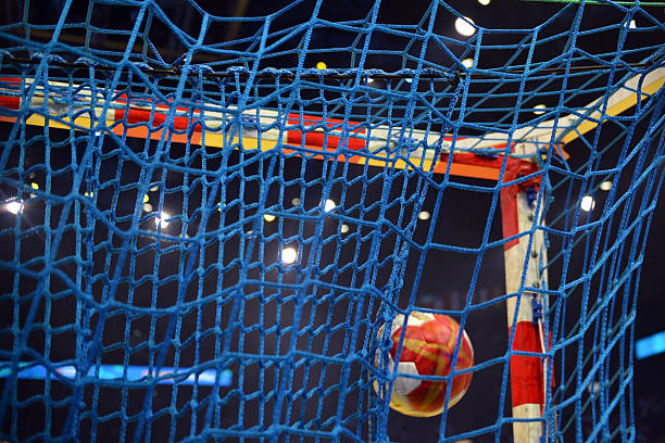 goal handball - handbal stockfoto's en -beelden