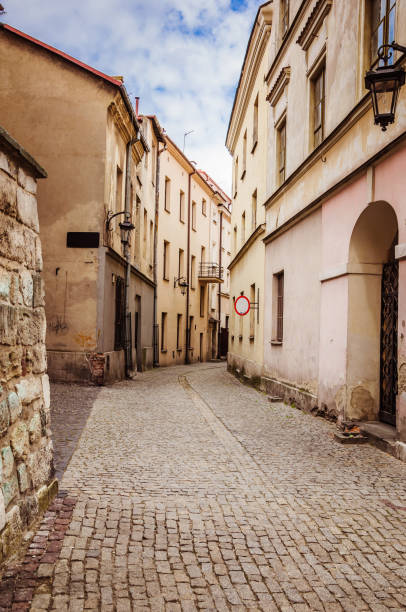 istock Narrow street with ancient buildings 638754382