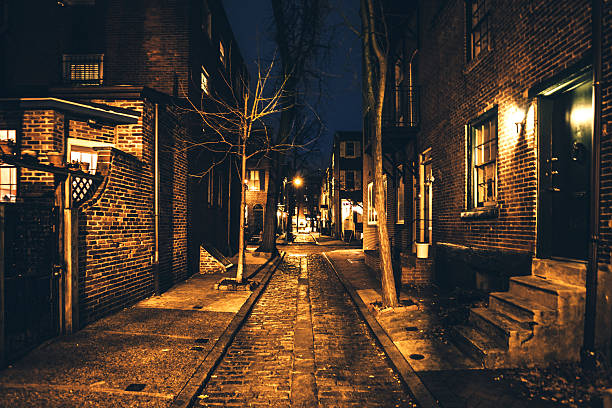 istock Dark alley. Central Philadelphia. 638787990