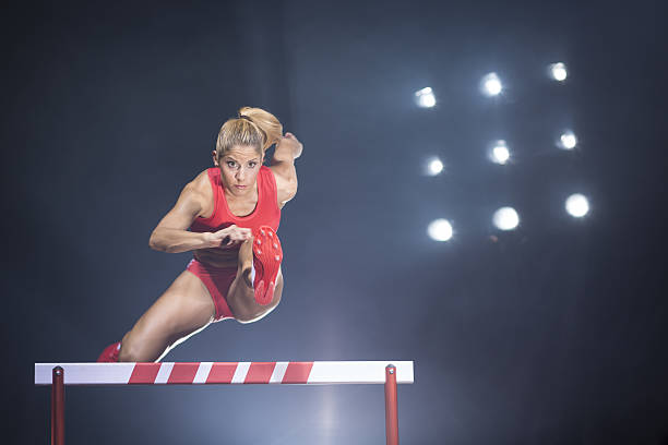 przeszkoda w usuwaniu sportowców - hurdling hurdle competition endurance zdjęcia i obrazy z banku zdjęć