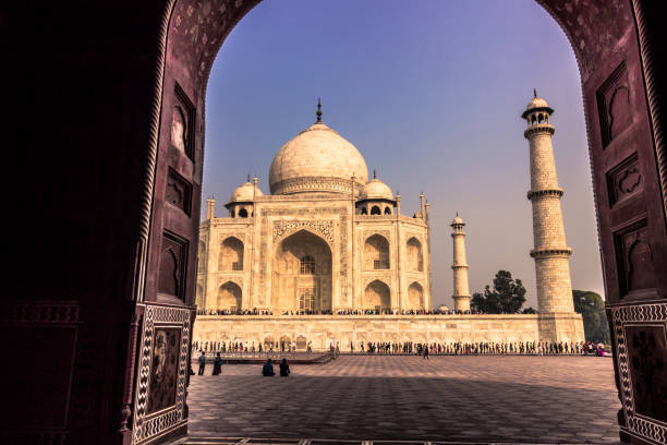 istock November 02, 2014: Mosque to the Taj Mahal in Agr 638804870