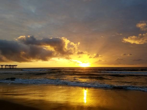 istock Amazing 4k Beach Sunset 638825918