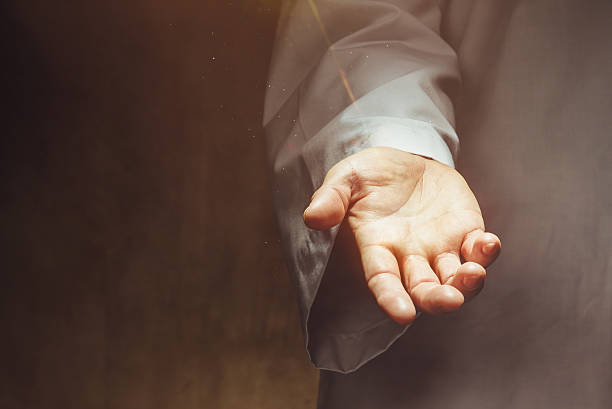 de mano  - symbol religion spirituality image fotografías e imágenes de stock