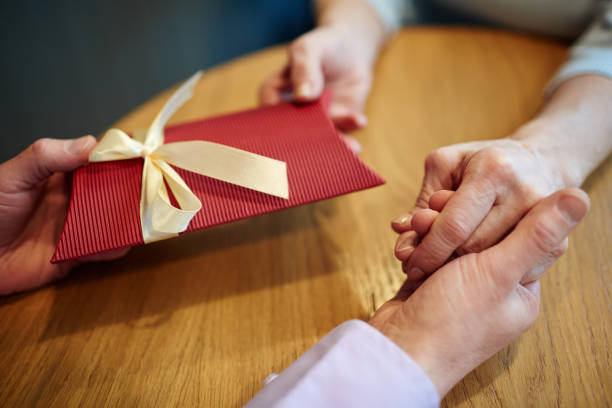 istock Surprise for sweetheart 638906860