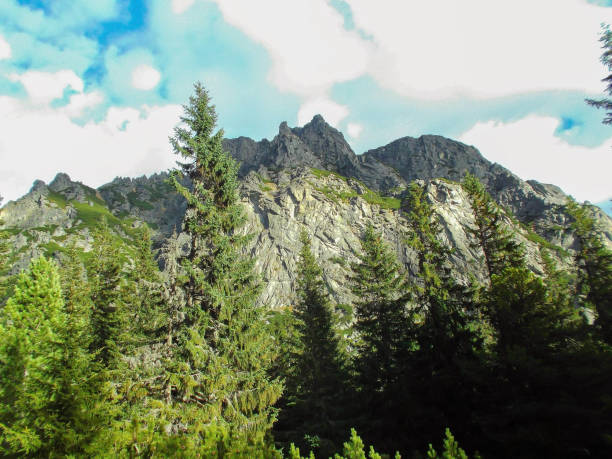 istock Landscape Vysoke Tatry in Autumn 5 638926044