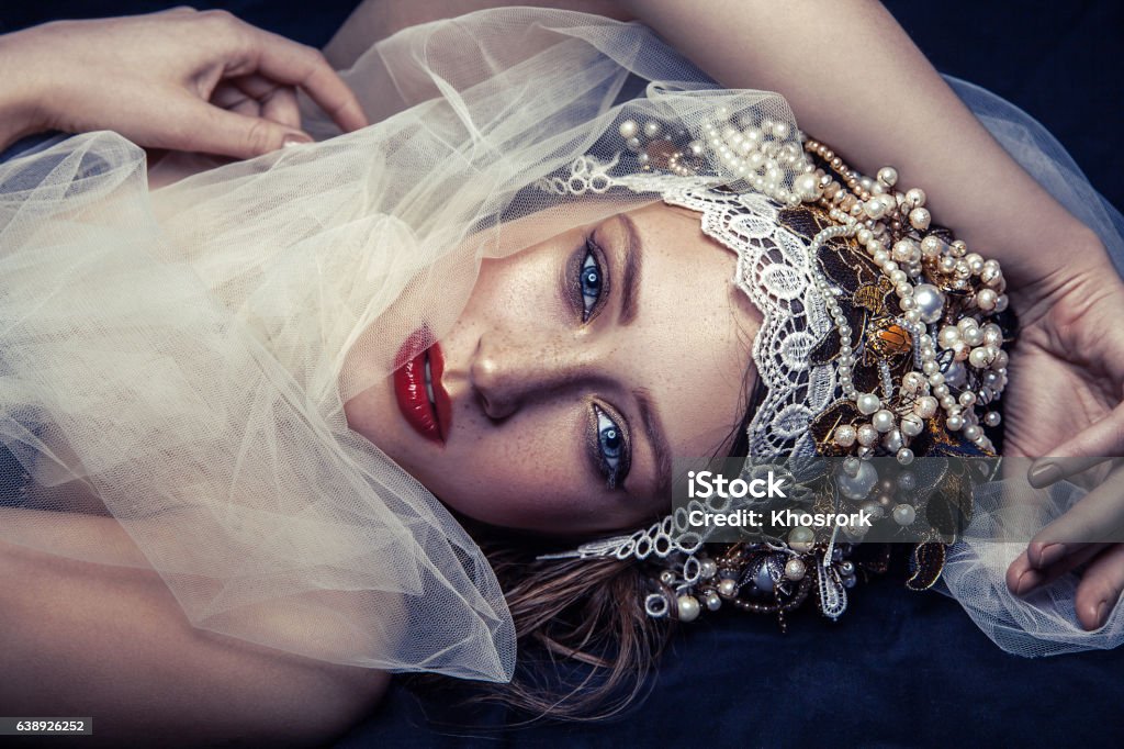 Fashion Beauty Studio Aufnahme von jungen Modell mit Sommersprossen. - Lizenzfrei Braut Stock-Foto