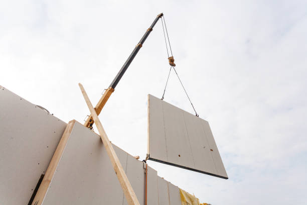 istock Insulated Panels SIP. Building new frame energy-efficient house 638926824