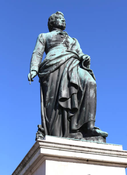 istock big statue of the composer Mozart 638929442