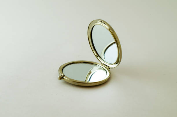 istock mirror for a beautiful girl. 638931344