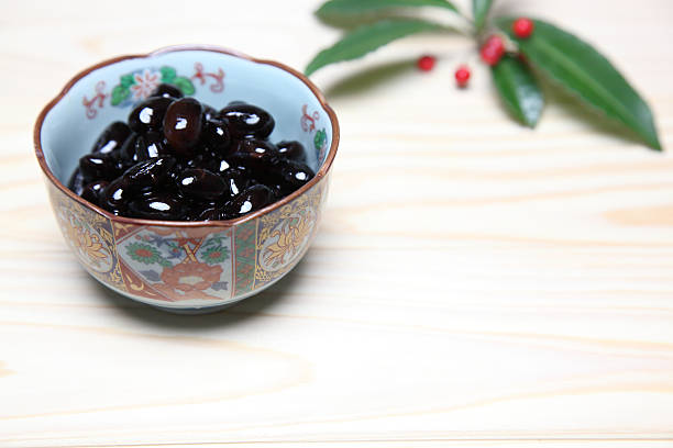 istock Boiled black beans in a bowl 638942258
