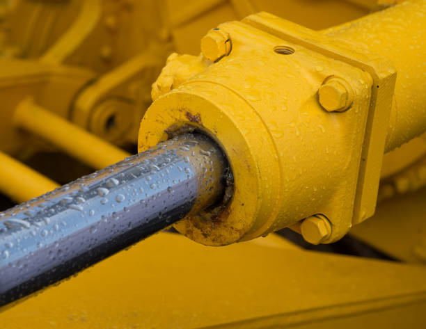 istock Detail of hydraulic bulldozer piston 638952590