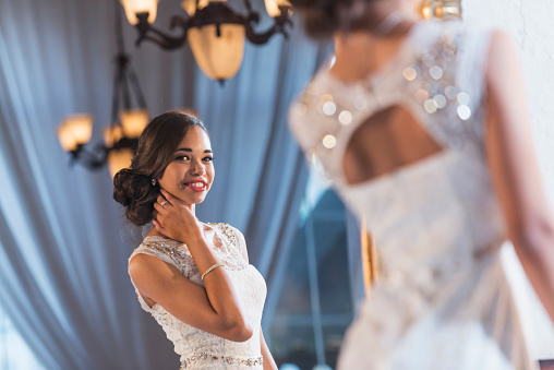Imágenes de Vestidos De Graduacion | Descarga imágenes gratuitas en Unsplash Imágenes de Vestidos De Graduacion | Descarga imágenes gratuitas en Unsplash