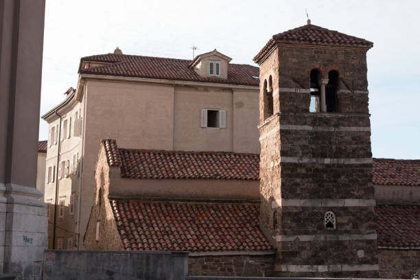 istock Stroll along the banks and squares of Trieste 638993346