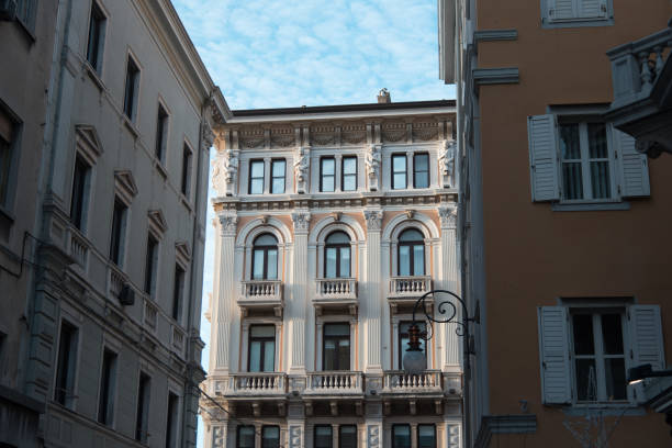 istock Stroll along the banks and squares of Trieste 638993390
