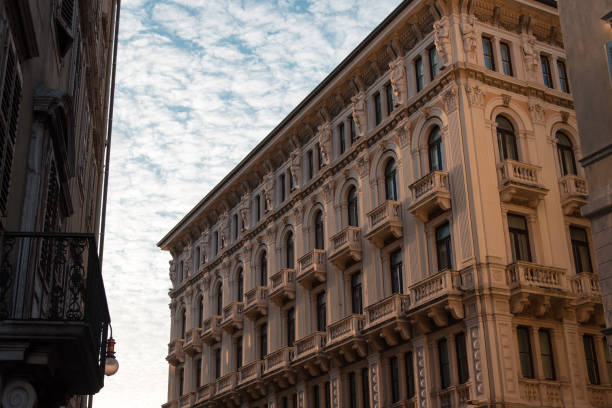 istock Stroll along the banks and squares of Trieste 638994552
