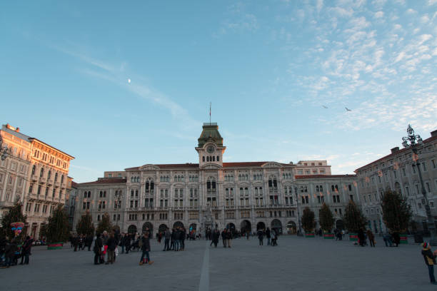 istock Stroll along the banks and squares of Trieste 638995644