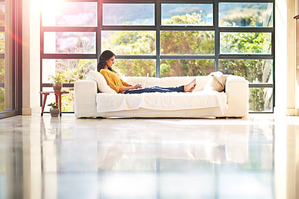 istock The world is never too far with wireless technology 638999590