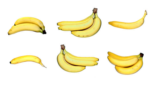 istock Set of yellow bananas isolated 639000342