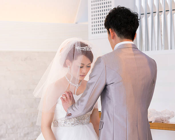 istock Bride and groom in wedding ceremony 639005034