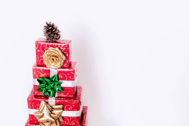 istock lot of christmas presents 639033614