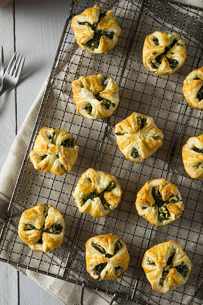 istock Homemade Spinach Muffin Puff 639044088