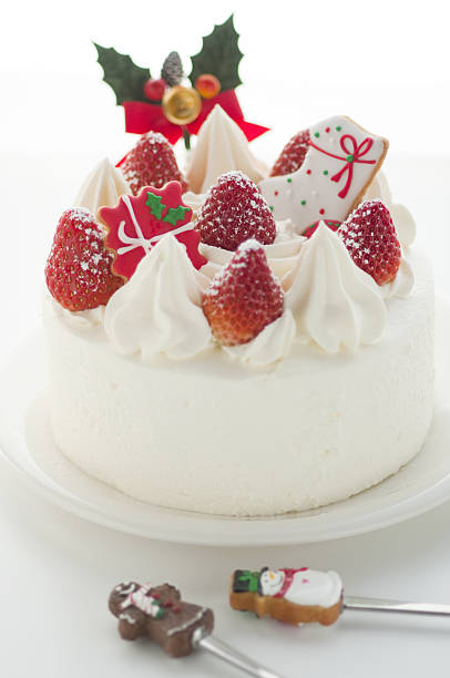 istock Strawberry shortcake for Christmas 639056944