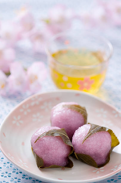 istock Kashiwa mochi 639060122