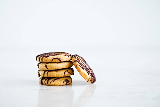 istock Stack of butter cookies with chocolate on a white background 639062036