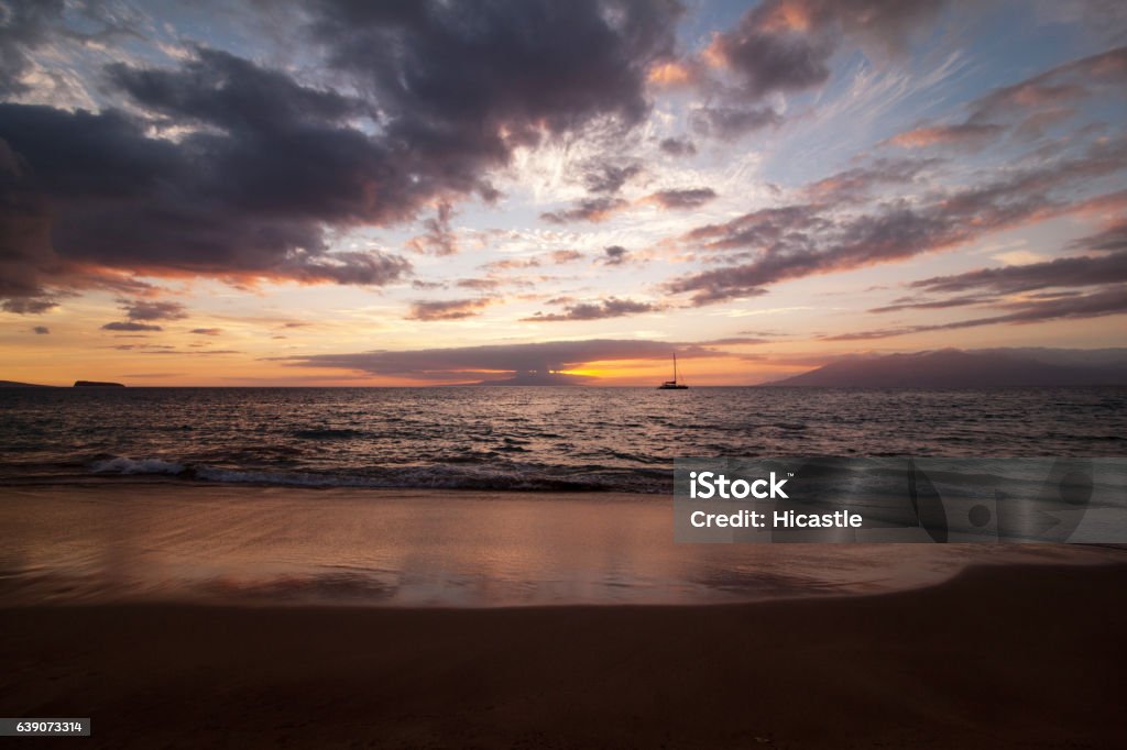 Dynamic Sunset Field Dynamic Sunset Stock Photo - Download Image Now - Beach, Cloud - Sky ...
