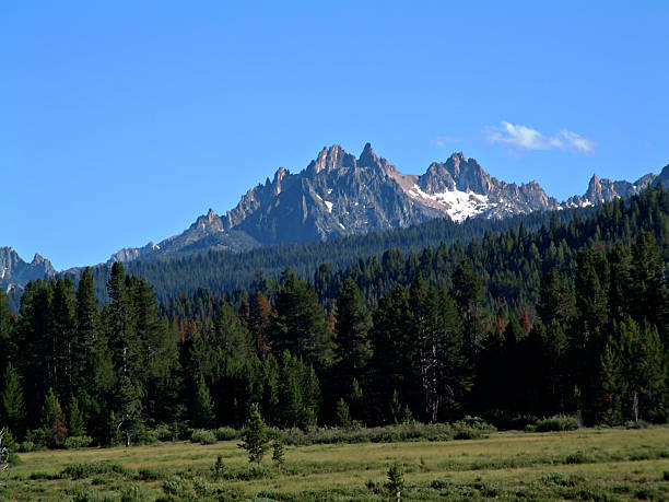 istock Idaho Sawtooth Mountains XX 639075068