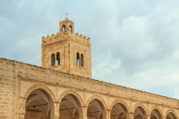 istock Great mosque of Monastir 639076552