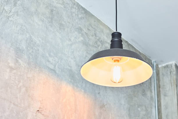 istock Iron black lamp and tungsten light 639082358