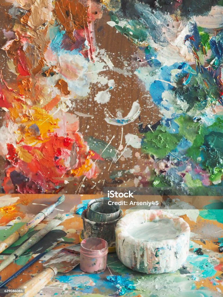 Brush And Bright Oilpaint Palette For Background Stock Photo - Download  Image Now - Abstract, Art, Art And Craft - iStock
