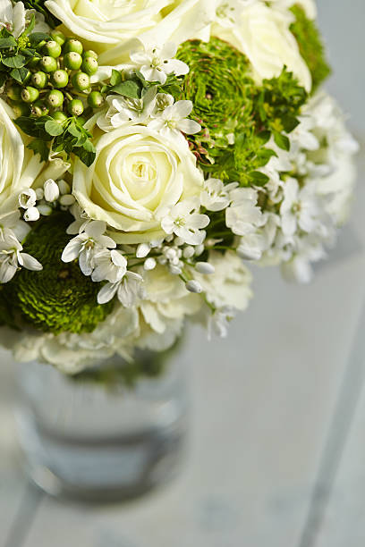 istock Flower bouquet in vase 639090314