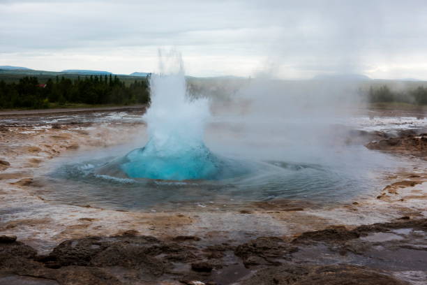 istock Eruption of geyser Stokkur 639098708