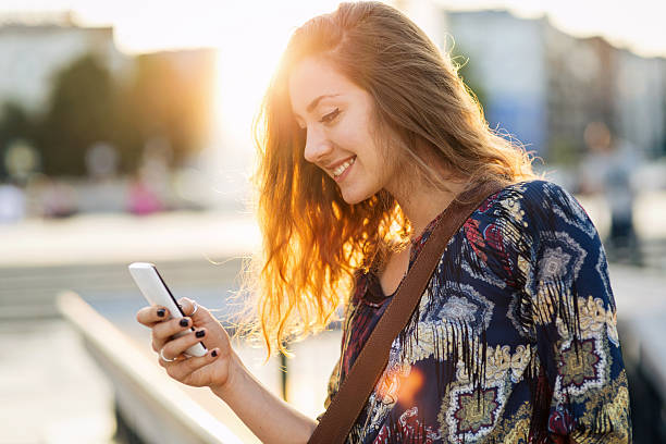 istock Smily emotions in the city 639106940