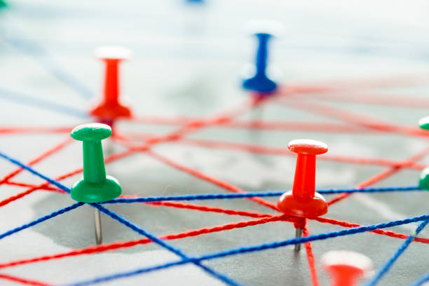 istock Detail of pushpin connecting 639122614