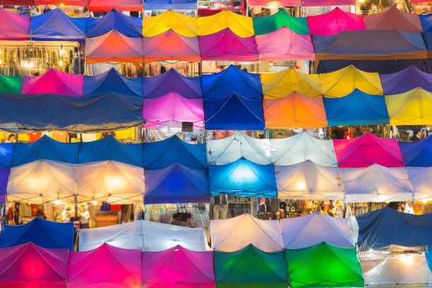 istock City night market top view 639123290