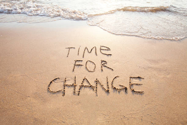 time for change, concept of new life - bord bericht stockfoto's en -beelden