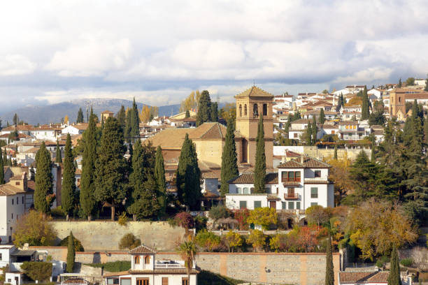istock Cityscape of Granada 639151270